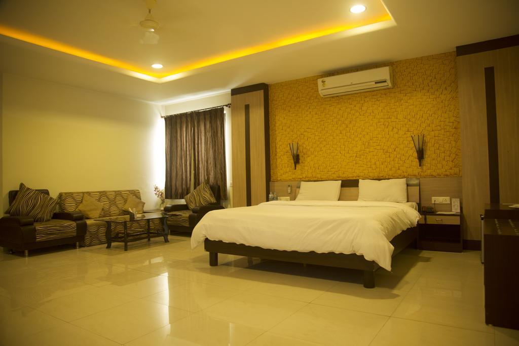 Hotel Raja Bhoj Bhopal Zewnętrze zdjęcie