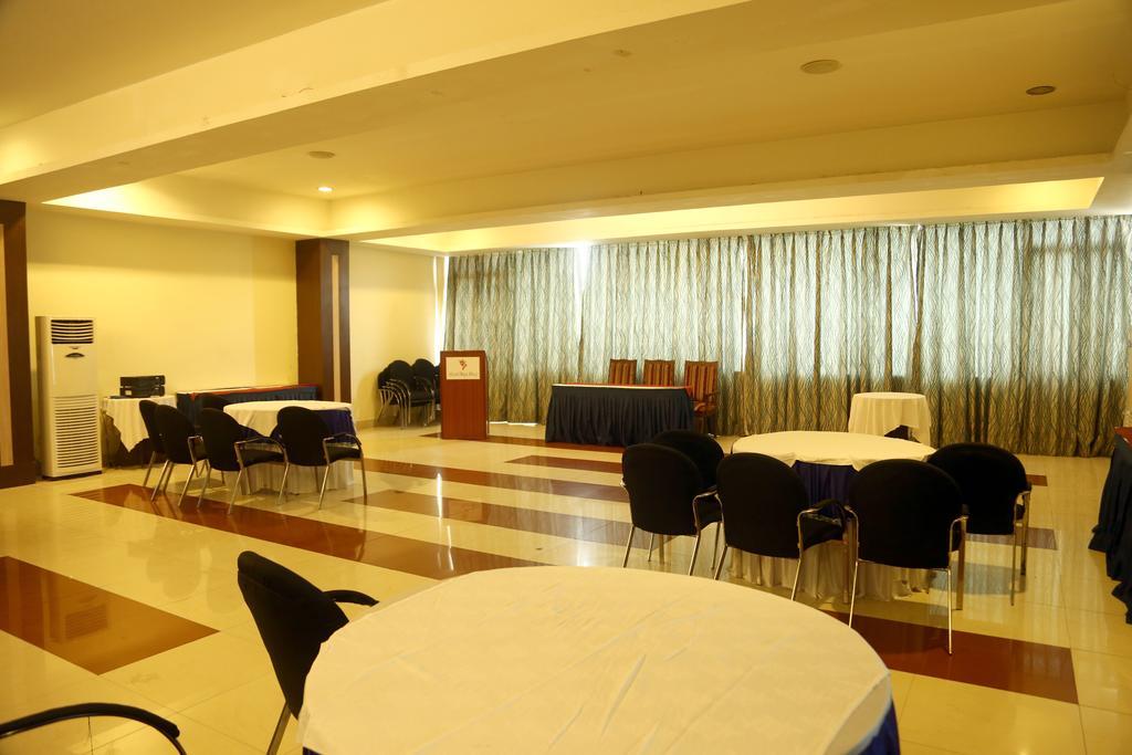 Hotel Raja Bhoj Bhopal Zewnętrze zdjęcie