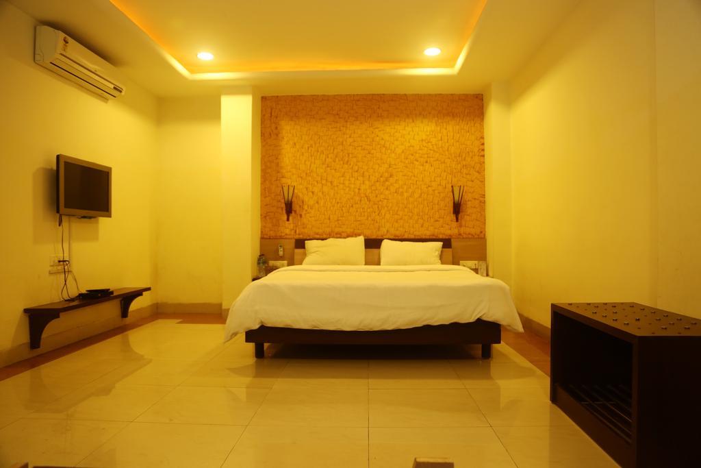 Hotel Raja Bhoj Bhopal Zewnętrze zdjęcie